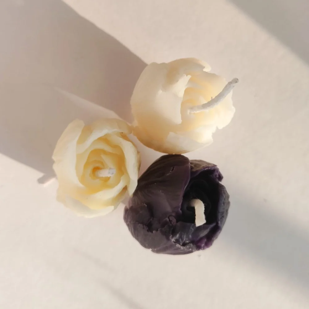 Tulip Bud candle - 2